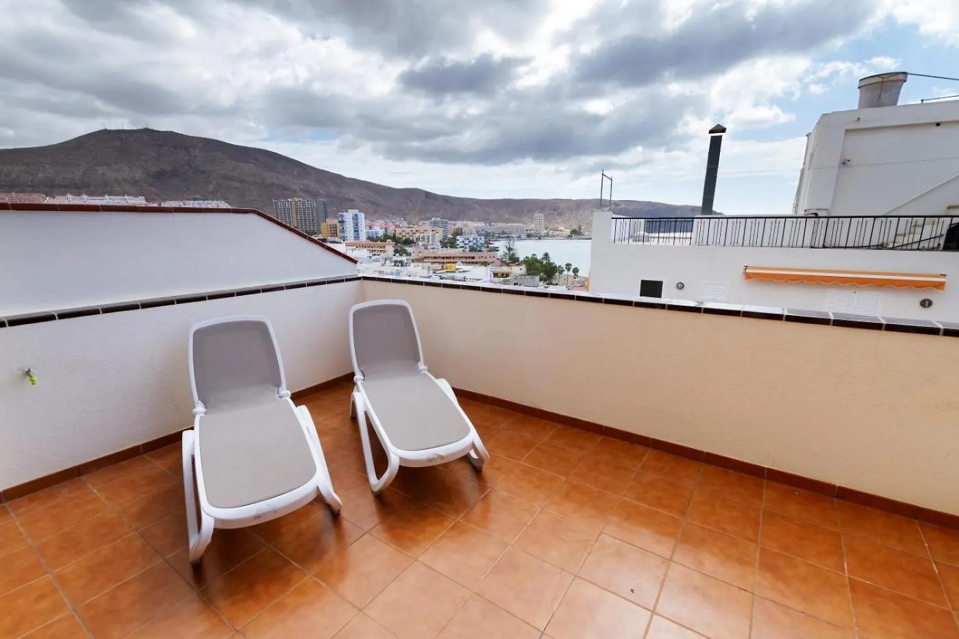 Brisa Del Mar Los Cristianos 阿罗纳